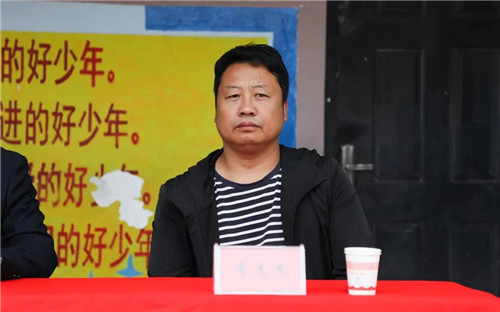 教师节送什么？第8所绿叶小学！